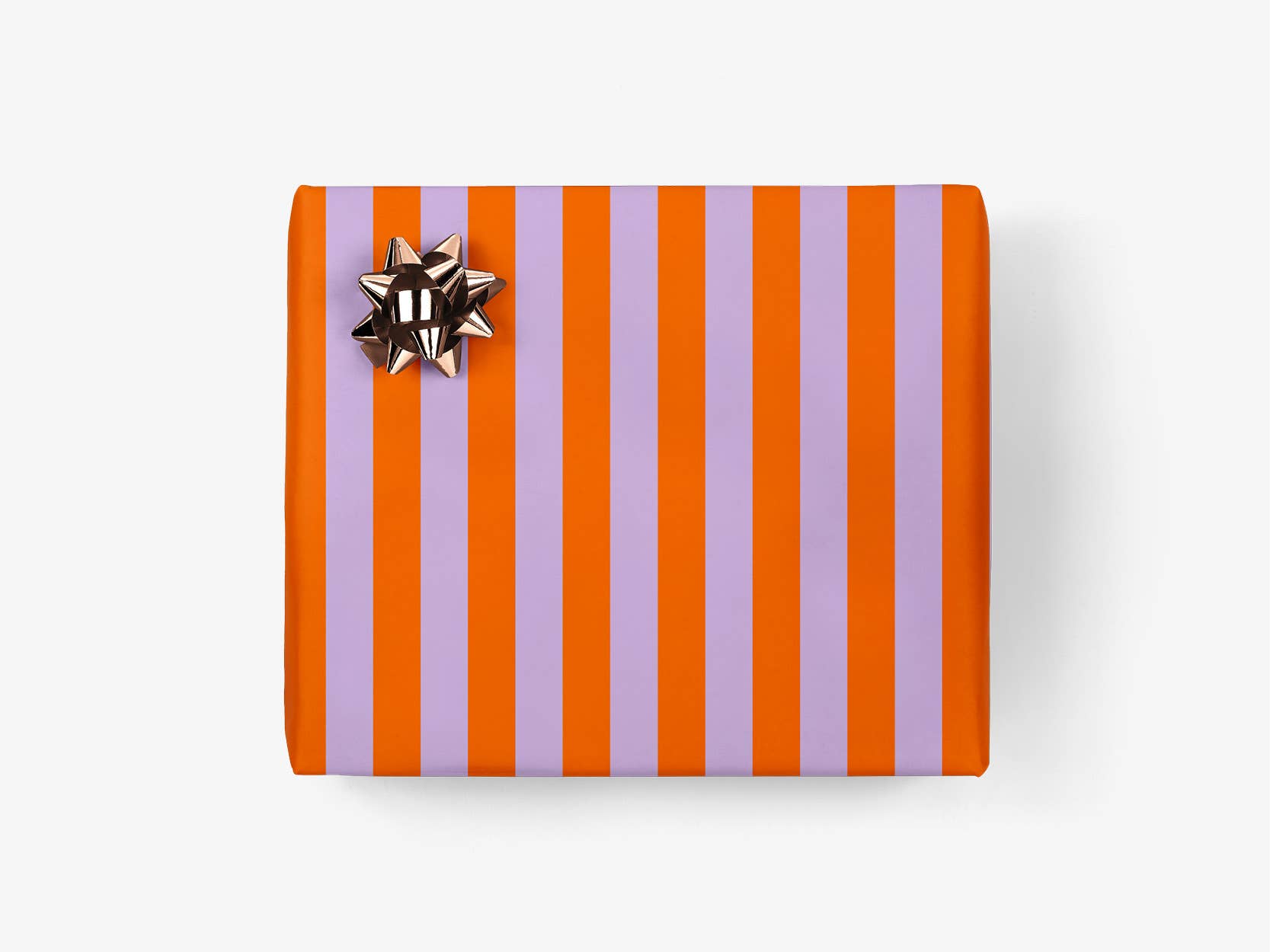 Dárkový balicí papír s proužky / oranžová a fialová